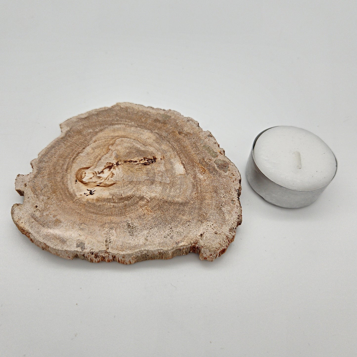 Skulpturel bordskåner