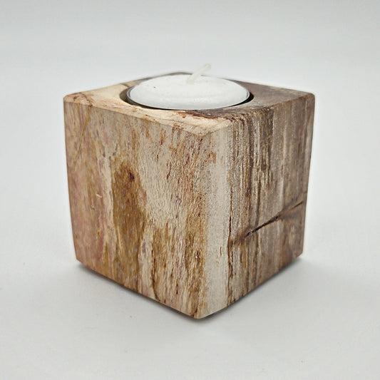 Håndpoleret fyrfadsstage