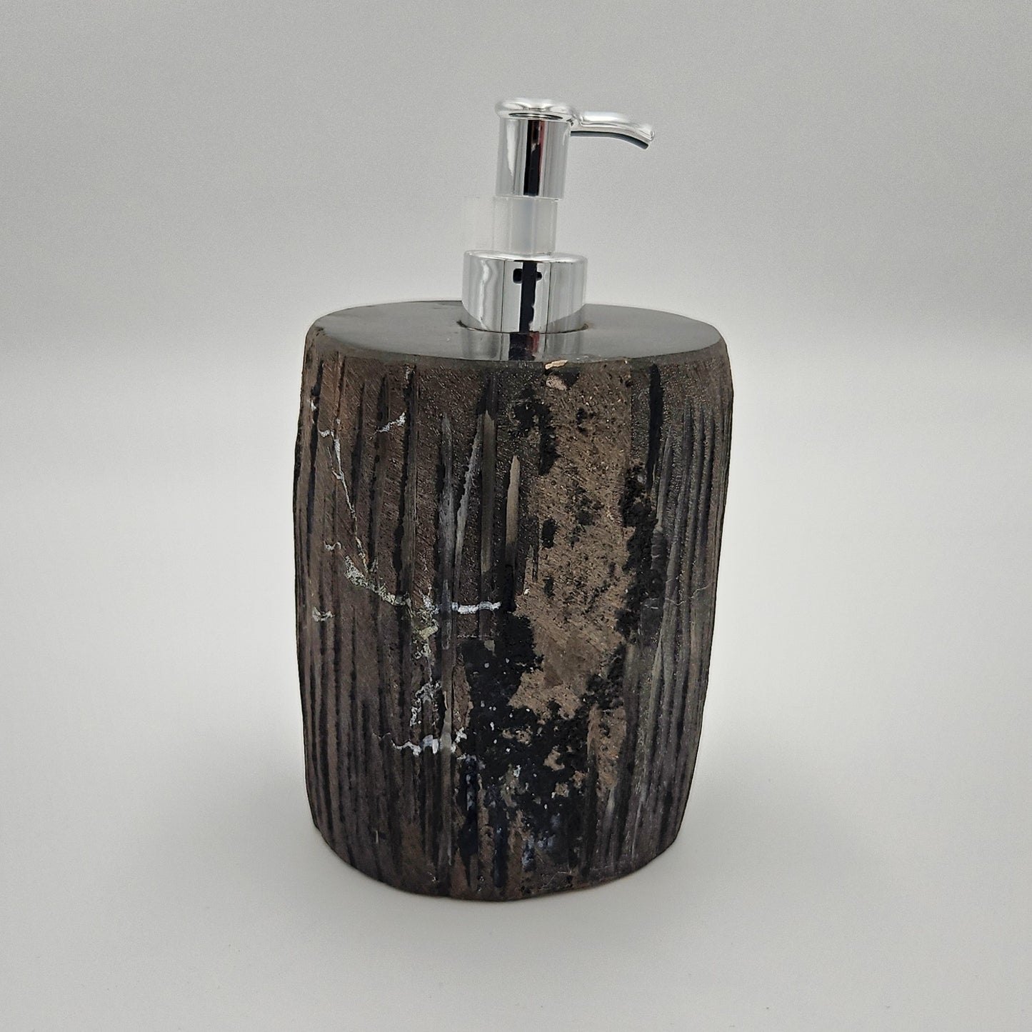 Sæbedispenser – Mørkt