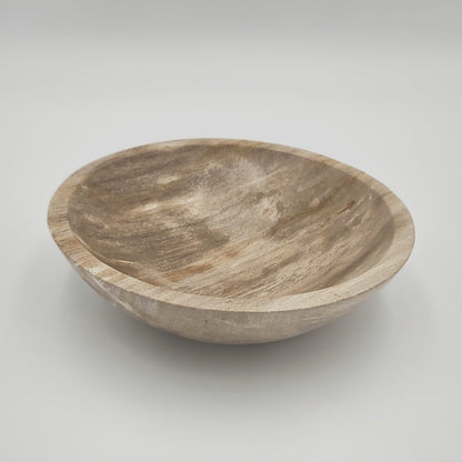 Dekorativ skål i minimalistisk design