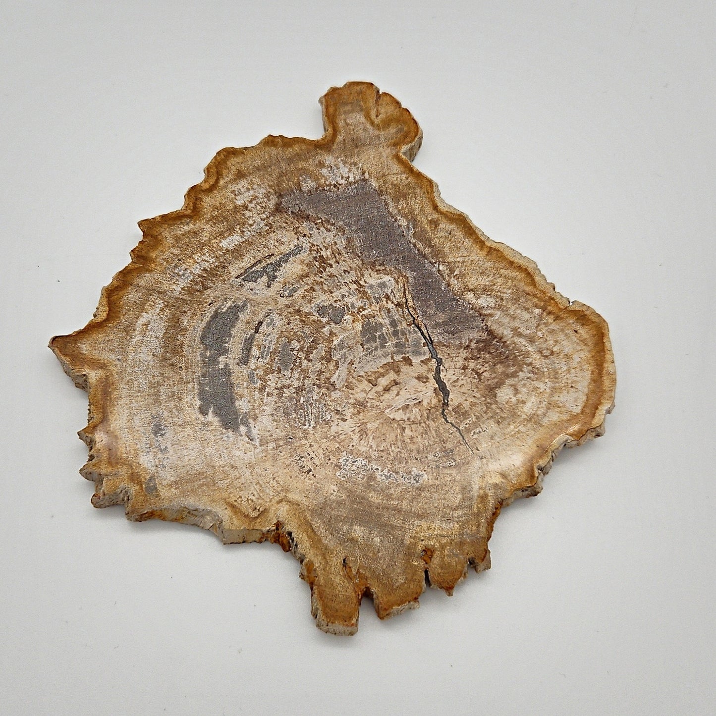 Skulpturel bordskåner