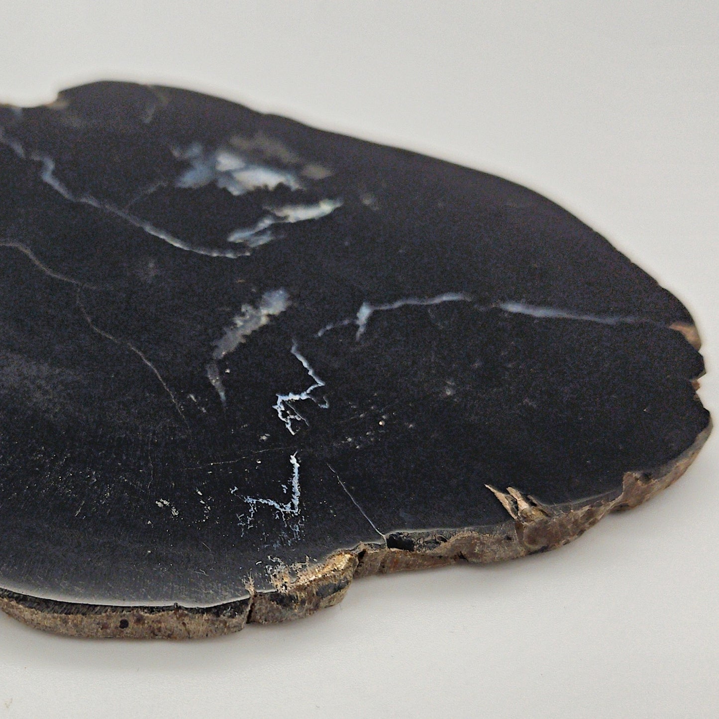 Skulpturel bordskåner