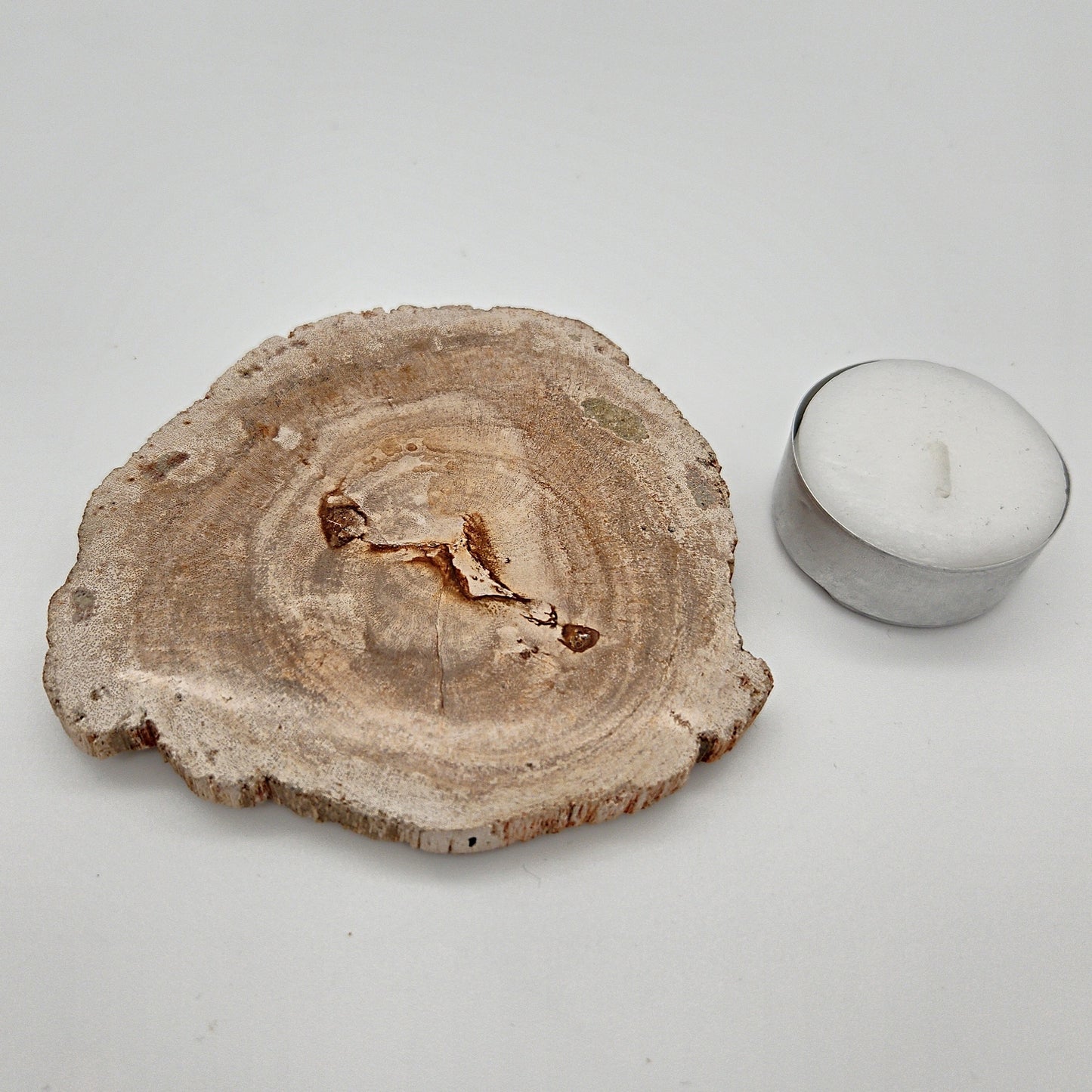 Skulpturel bordskåner