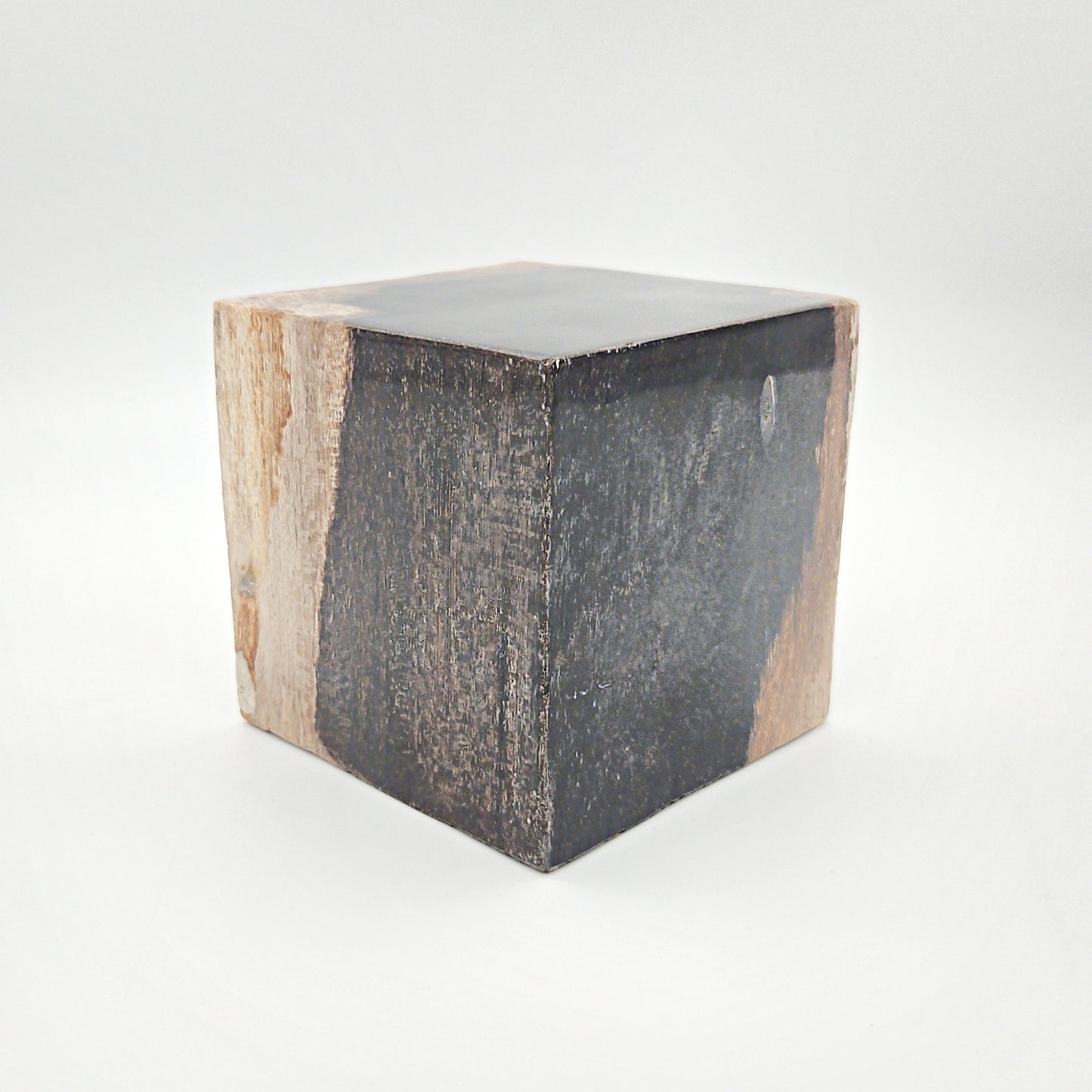 Håndpoleret Terning