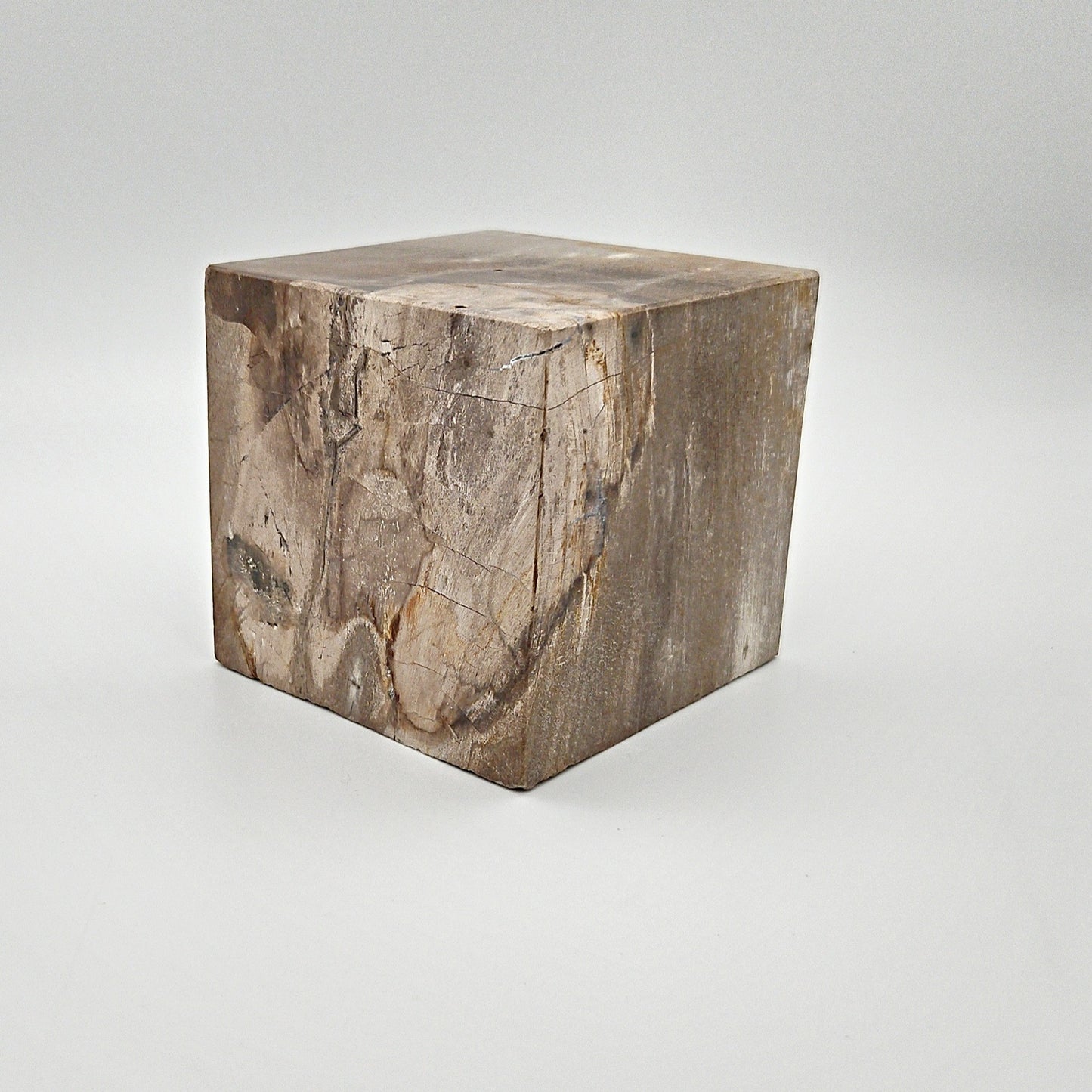 Håndpoleret Terning